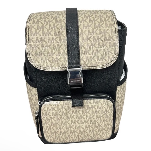 Michael Kors Cooper MK Logo Large Sporty Slingpack Backpack Hemp Brown - Picture 7 of 7